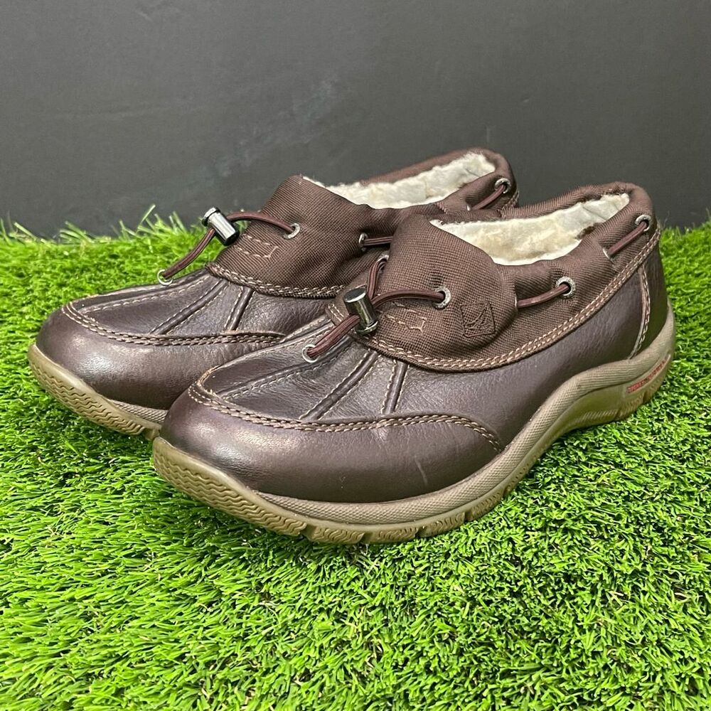 Sperry faux Fur Lined Duck Shoes. Size 7.5M